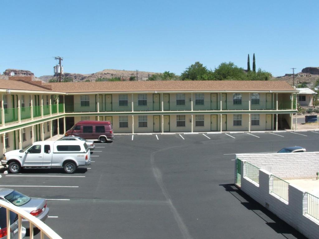 Arizona Inn Kingman Bagian luar foto